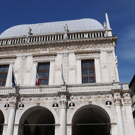 Camera Con Vista Brescia Chambre photo