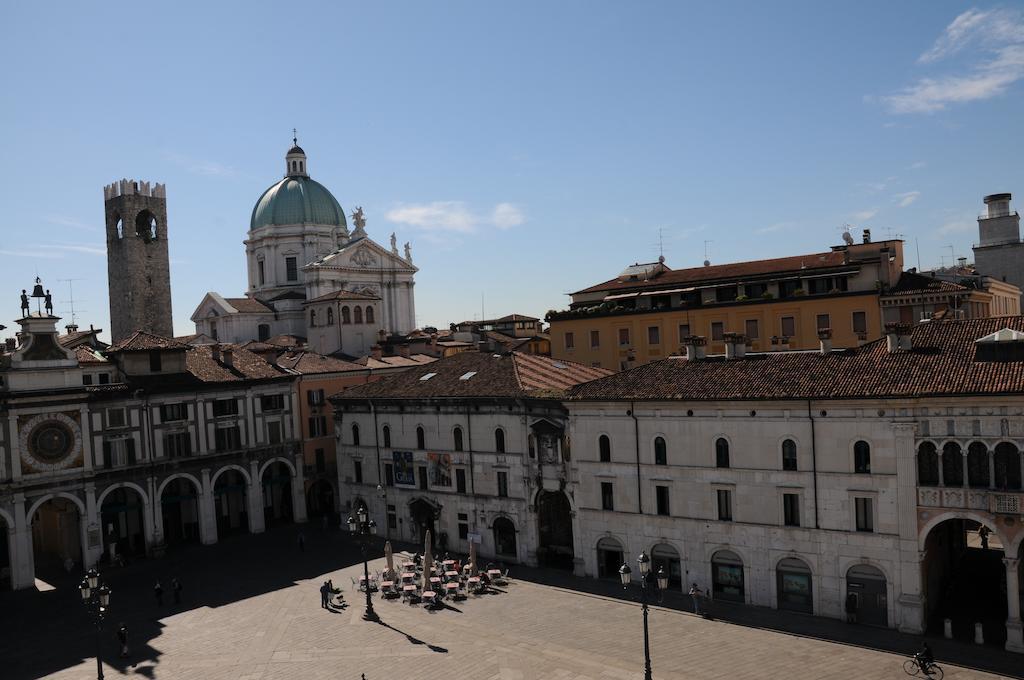 Camera Con Vista Brescia Chambre photo